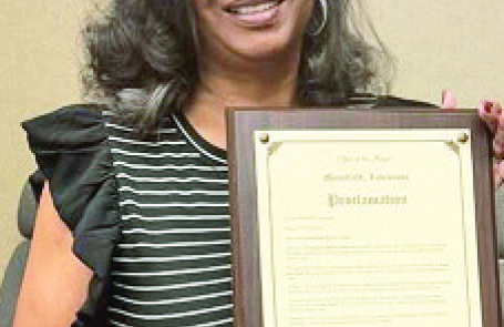Gwen Jones Retires from City of Mansfield