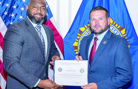 DeSoto Sheriff Richardson Graduates From FBI Leeds