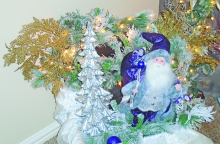 Mansfield Garden Club Rings in the Holiday Cheer with Annual Party