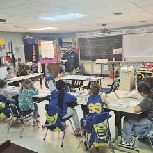 Central Christian Academy Learns from DeSoto 4-H