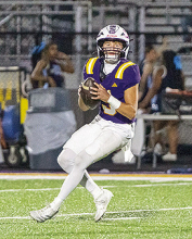 Logansport quarterback Kollin Magee won the Shreveport Times Athlete of the Week football poll. Magee secured 83% of the more than 6,900 votes cast in the online poll. The weekly poll features student- Shreveport area. athletes from various high school sp