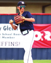 North DeSoto Griffins Edge Out Quitman Wolverines 3 to 2