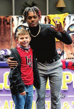 Logansport’s Key’Selvian Barnes Signs with ULL