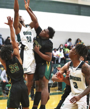 Mansfield Wolverines Stomp Green Oaks Giants 52 to 32