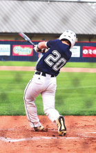 North DeSoto Griffins Edge Out Quitman Wolverines 3 to 2