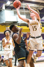 Logansport Tigers Beat Centerville in Playoffs 66 to 53