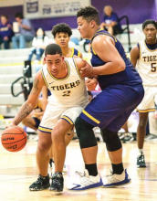LHS Tigers Defeat Oberlin Tigers 73-52 in Bi-District Matchup
