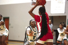 District Game Finds Wolverines &amp; Lady Wolverines Both Falling to Winnfield