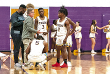 Zwolle Wins Over Logansport 73–31