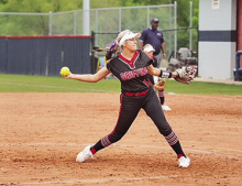 #1 North DeSoto Softball Survives Thriller Against #1 Pineville 5-4