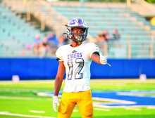 Joaquin Jr. High and JV Beat Tigers;