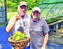 DeSoto Chamber Welcomes Cloud’s Plant Nursery to Business Community in Stonewall