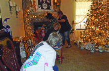 Mansfield Garden Club Rings in the Holiday Cheer with Annual Party