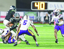 Wolverines Advance to Third Round with Playoff Win