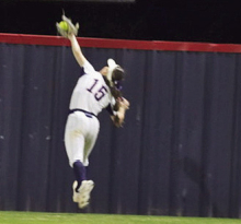Swinging for the Fences as Baseball Season Begins; North DeSoto Over Buckeye 8 to 5