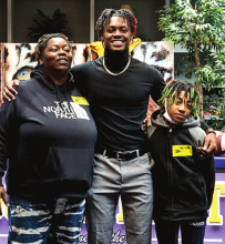 Logansport’s Key’Selvian Barnes Signs with ULL
