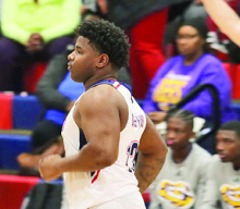 North DeSoto Griffins Fall to Logansport Tigers 51 to 56