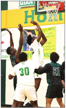 Wolverines Finish On Top District Game Against Green Oaks in Overtime 49 to 45