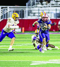 North DeSoto Survives Sloppy Second Half Against Byrd