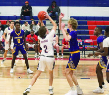 North DeSoto Griffins Fall to Logansport Tigers 51 to 56