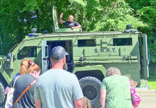 DPSO Visits Stonewall Library with K-9, Units and Vehicles