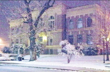 DeSoto Parish Courthouse Once Again Becomes a Winter Wonderland