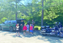 DPSO Visits Stonewall Library with K-9, Units and Vehicles