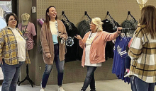 DeSoto Chamber of Commerce Welcomes Kim’s Cute Tees to Mansfield