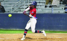 ND Lady Griffins Win 9–0 Over Neville