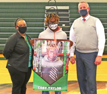 MHS’s Coby Taylor Presented Honor Banner by DPSO Superintendent