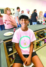 DeSoto Chamber Treats Roll’ N Stone Rolled  Ice Cream to Ribbon Cutting Ceremony