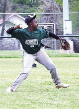 MHS Wolverines Victorious Over Huntington Raiders 9 to 8