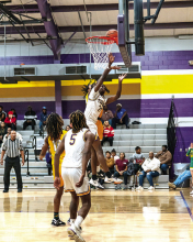 Zwolle Wins Over Logansport 73–31