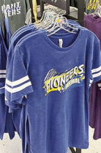 DeSoto Chamber of Commerce Welcomes Kim’s Cute Tees to Mansfield