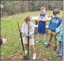 Central Christian Academy Learns from DeSoto 4-H