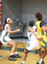 Lady Wolverines Dominate Lady Giants with a 63-27 Win