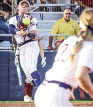 North DeSoto Lady Griffins Win 11 - 1 Over Iota, Move to SemiFinals