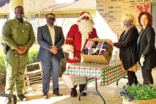 DPSO Arranges Early Visit from Santa at Nursing Homes