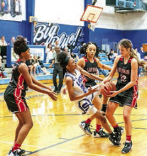 Lakeview Gators Chomp MHS Wolverines Boys & Girls