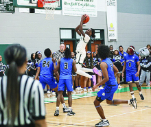 MHS Hosts Red River Basketball