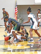 Mansfield Wolverines Stomp Green Oaks Giants 52 to 32