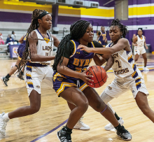 Lady Tigers Conquer Lady Byrd Yellow Jackets 77 to 43