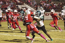 Wolverines Win Against District Rival Winnfield 20-14