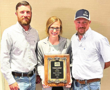 LA Farm Bureau Honors Parishes, Volunteers at 100th Annual Convention: Marylynn Waddle of DeSoto Wins Excellence in Ag Award
