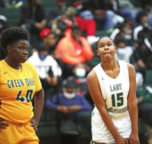 Lady Wolverines Dominate Lady Giants with a 63-27 Win