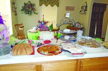 Mansfield Garden Club Rings in the Holiday Cheer with Annual Party